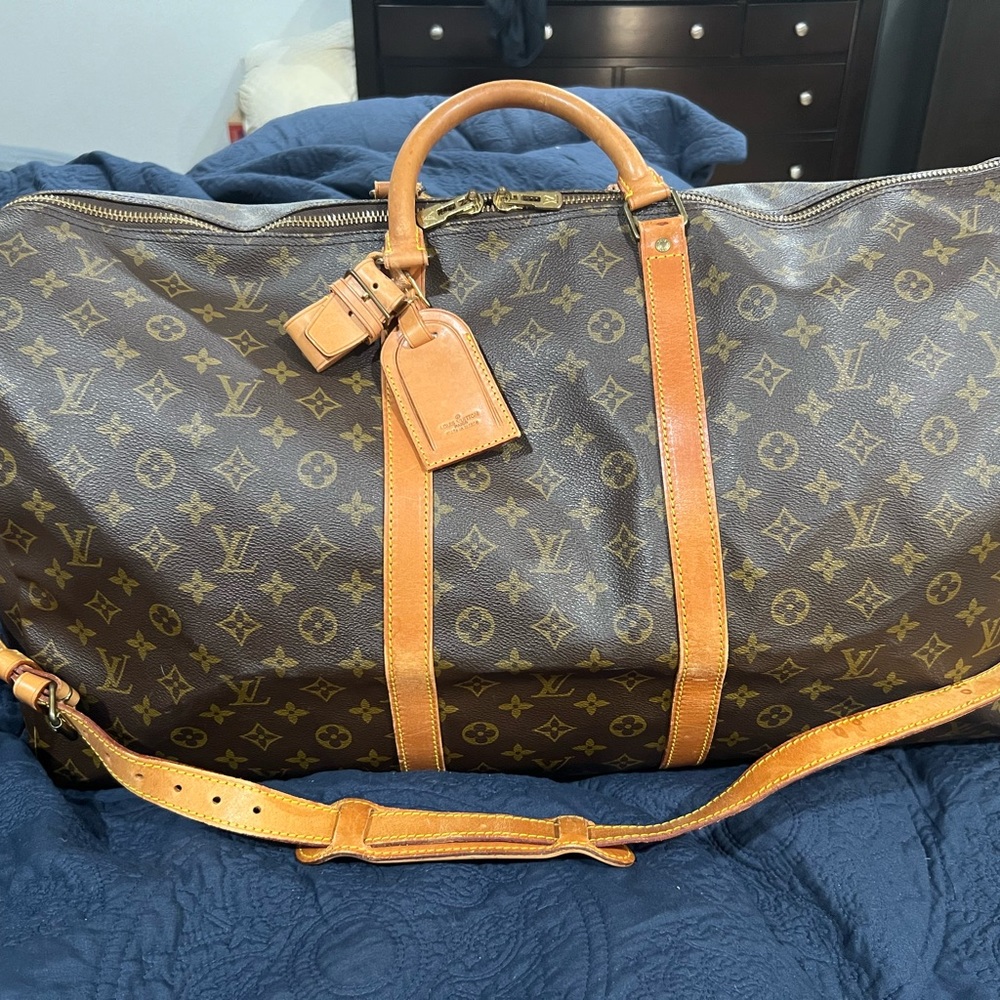 Louis Vuitton Bandouliere Keepall 60
